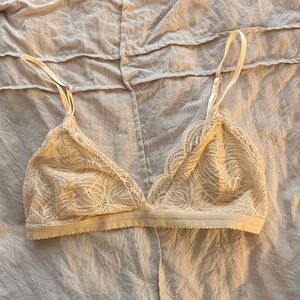 Talula Lace Bralette in Cream